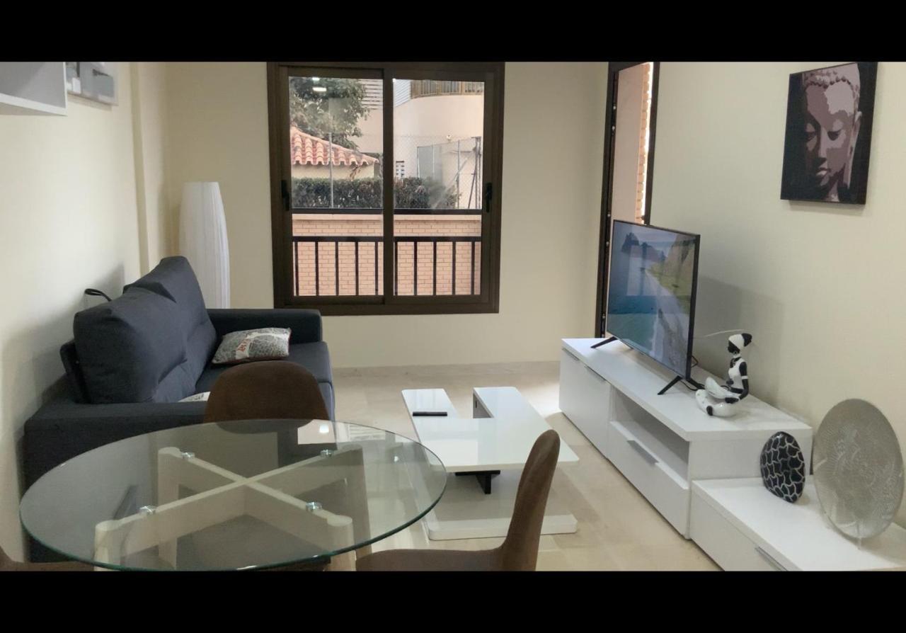 Moderno Apartamento En Primera Linea Paseo Maritimo Fuengirola Exteriör bild